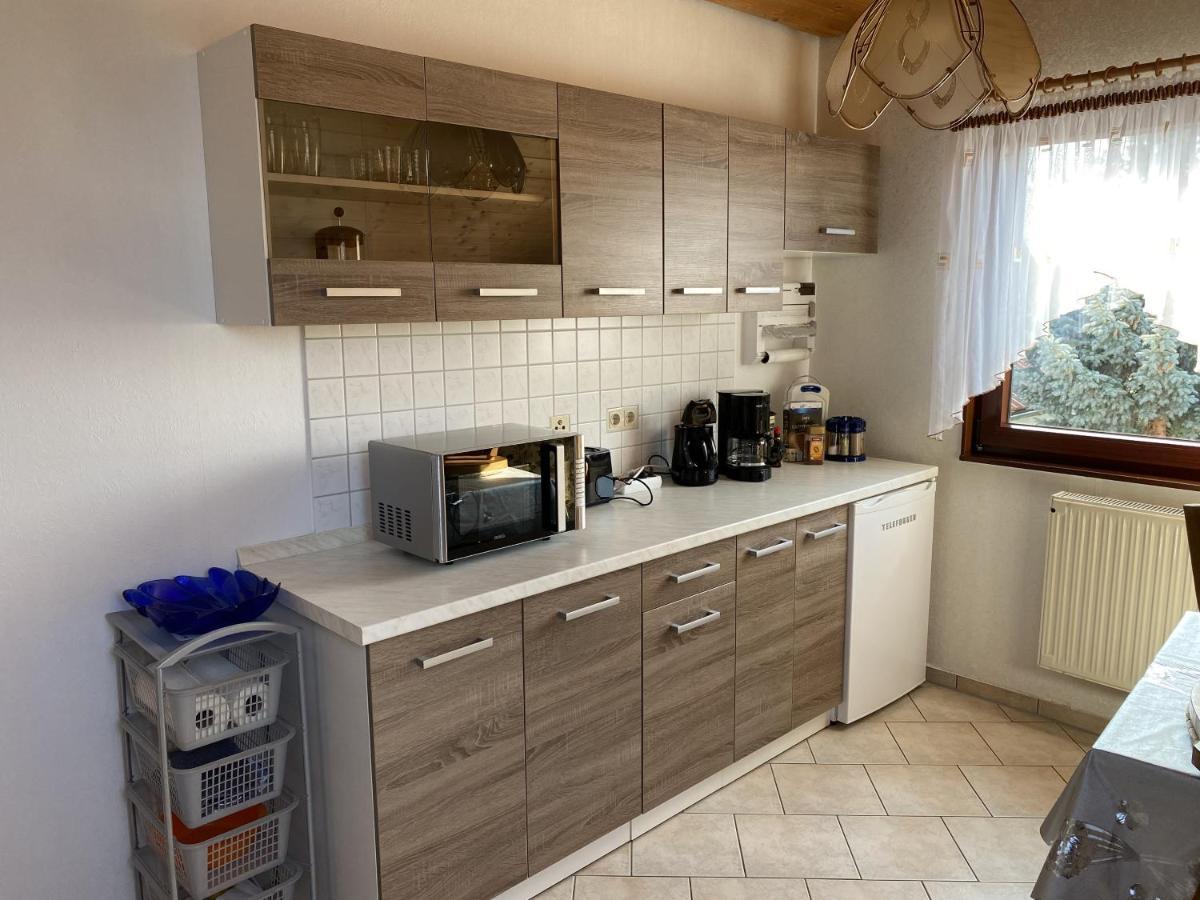 Nohra  Ferienwohnung Familie Putschke מראה חיצוני תמונה