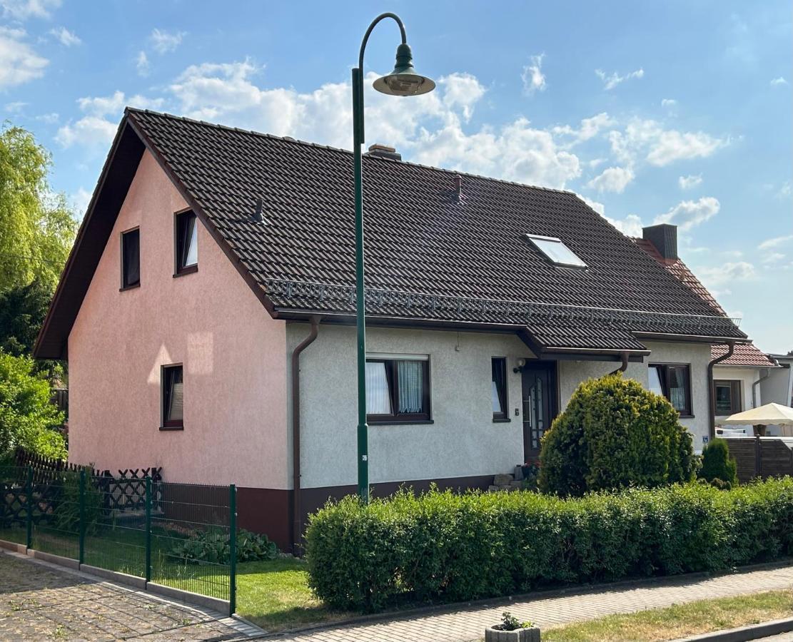 Nohra  Ferienwohnung Familie Putschke מראה חיצוני תמונה